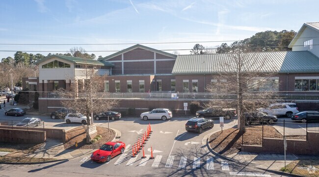 Lacy Elementary School teaches students in grades PK-5 in Glenwood.