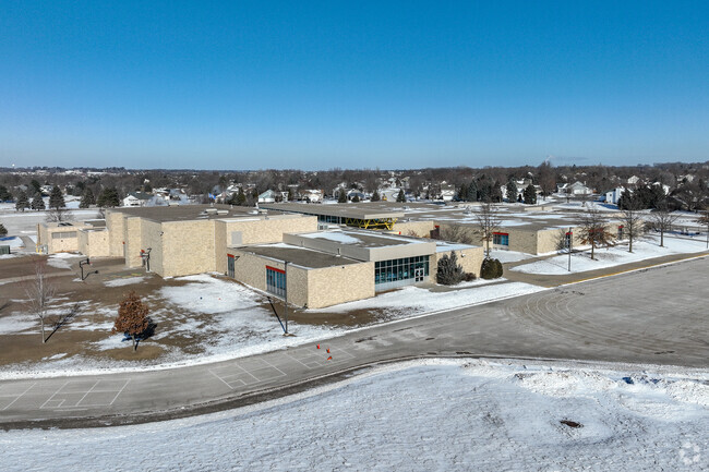 Grey Cloud Elementary School has earned an overall grade of B+ from Niche.com.