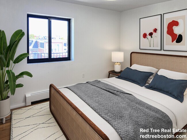 880 E 4th St unit 3, Boston, MA 02127 - photo 5