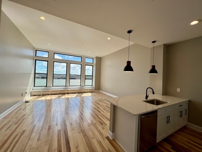 409 Lackawanna Ave unit 412, Scranton, PA 18503 - photo 5