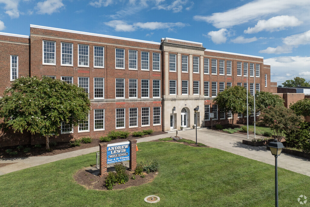 Andrew Lewis epitomizes academic excellence in Roanoke.