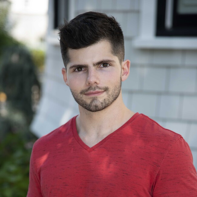 Agent Photo