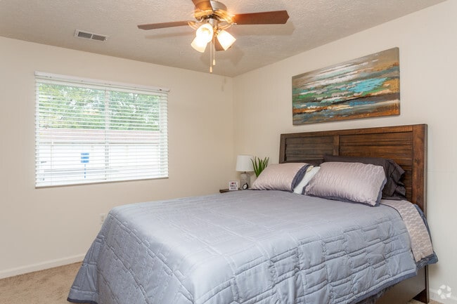 Rock Creek Apartments, Omaha, NE 68138 - photo 2