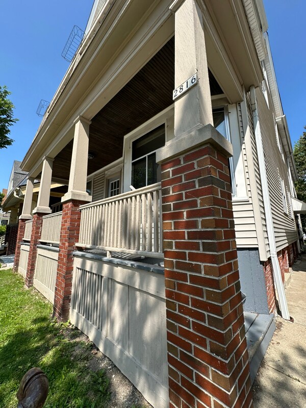 2816 N Fratney St Unit 1, Milwaukee, WI 53212
