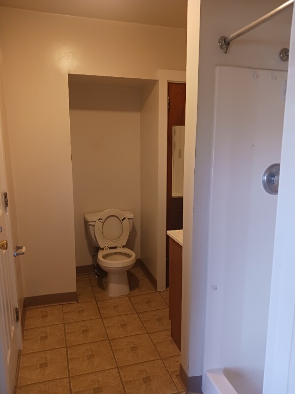 2558 Lititz Pike unit A, Lancaster, PA 17601 - photo 7