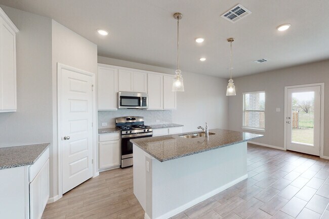 7304 Poplar Dr unit 36479019, Denton, TX 76226 - photo 6