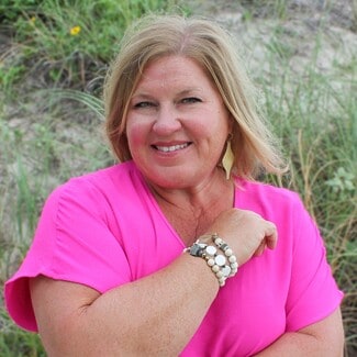 MARY HAMILTON