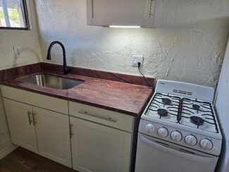 707 12th St SW Unit 705, Albuquerque, NM 87102