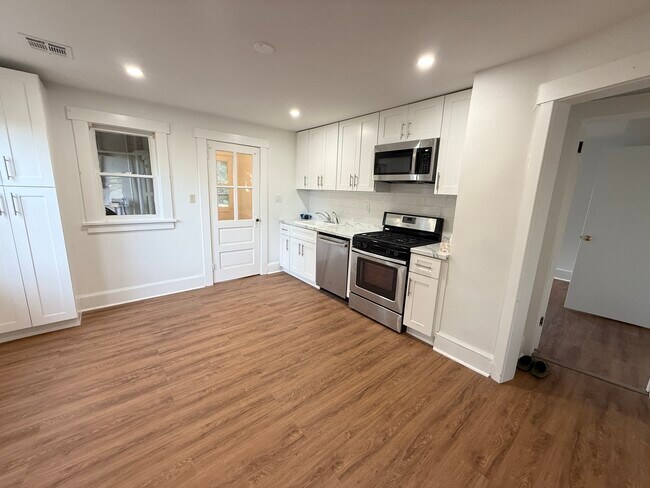 30 Walter Hammond Place unit 2, Waldwick, NJ 07463 - photo 6