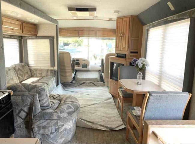 1497 1/2 E Bayshore Rd, Palo Alto, CA 94303 - photo 6