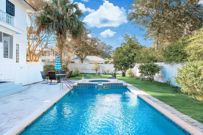 406 NE 7th Ave unit ID1359115P, Gainesville, FL 32601 - photo 7