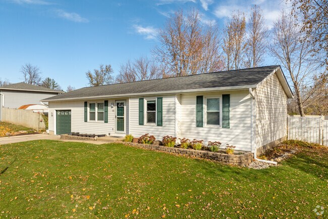 Ranch-style homes are common throughout Center Point.