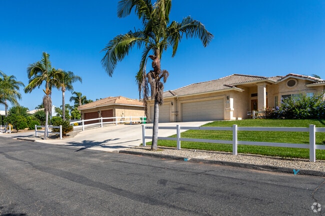 Canyon Ridge showcases a row of tile-roofed ranch homes.