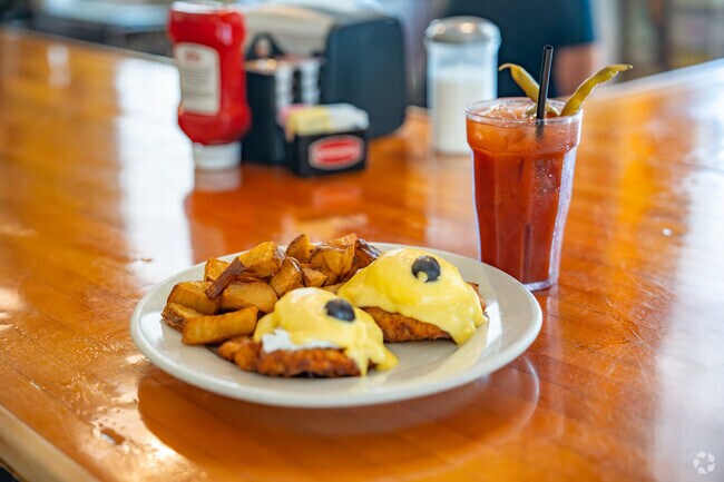 Panola Street Cafe has been a favorite breakfast spot in Marlyville-Fontainebleu since 1998.