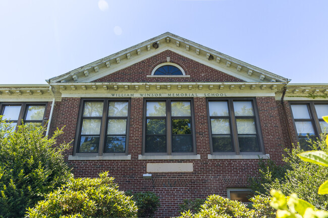 Winsor School recognizes celebrates and share the expertise that each individual brings.