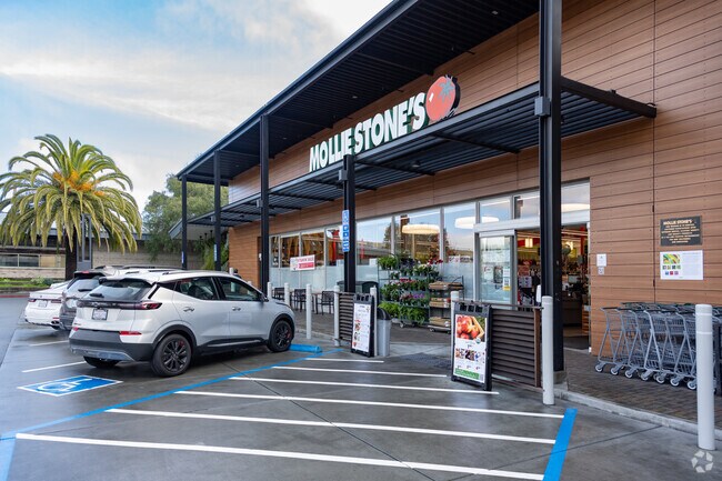 Mollie Stone's is the primary grocery store for Sausalito residents.