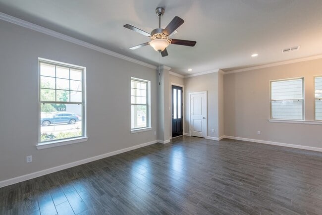 11739 Gramina Way unit 36452842, Humble, TX 77346 - photo 7