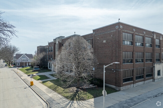 Students in West Allis can attend Horace Mann Elementary School.