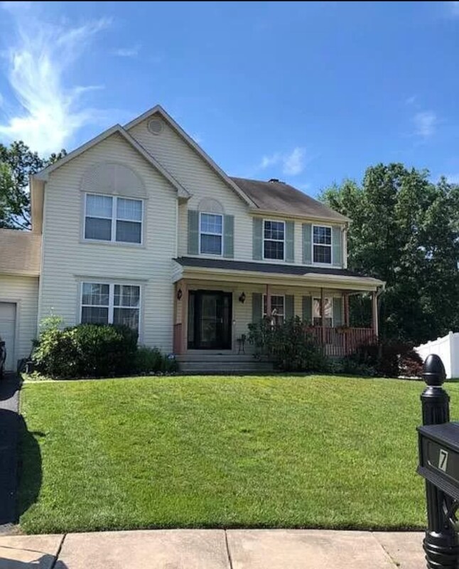 7 Bassett Ct, Winslow Township, NJ 08081