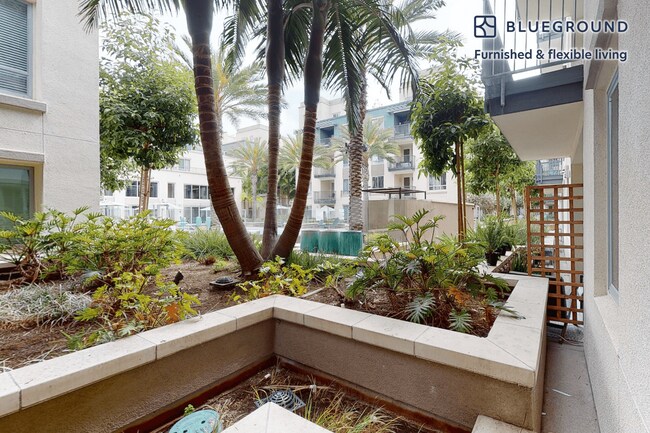 6700 Warner Ave unit FL1-ID4146A, Huntington Beach, CA 92647 - photo 4