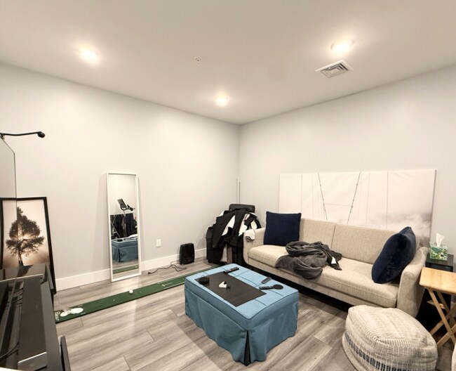 55 W 5th St unit 606, Boston, MA 02127 - photo 6