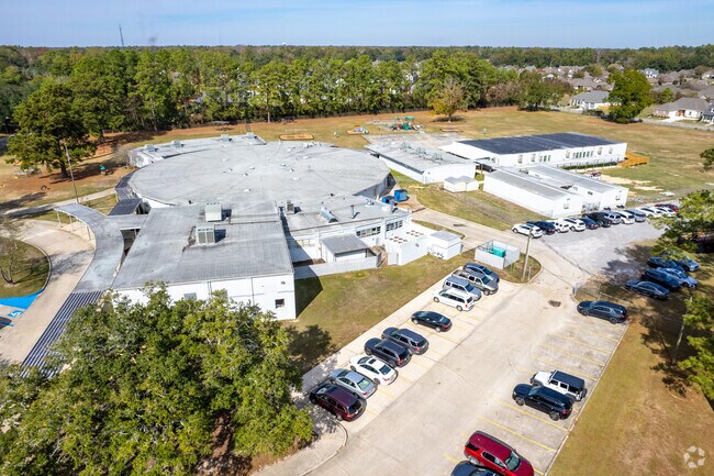 Bellingrath Hills Elementary School is a safe learning environment for students in Greenwell.