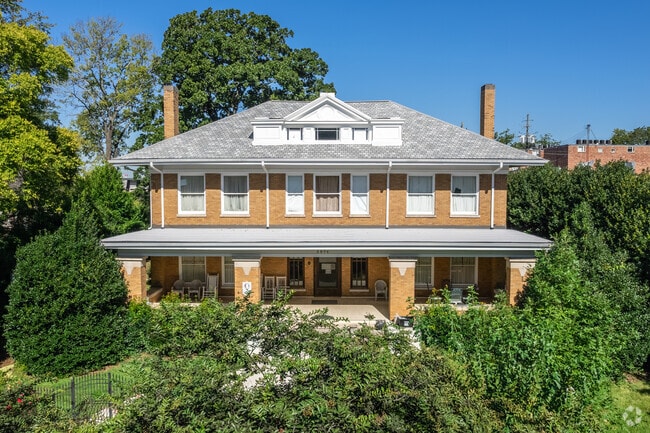 Historic brick residential homes add charm to Highland Park.