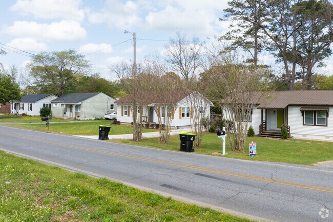 Sylacauga has many ranch-style homes available.