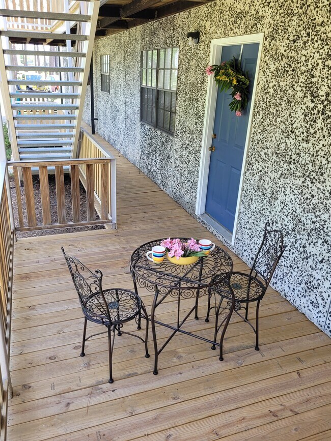 600 Avenue J, Lake Charles, LA 70615 - photo 3