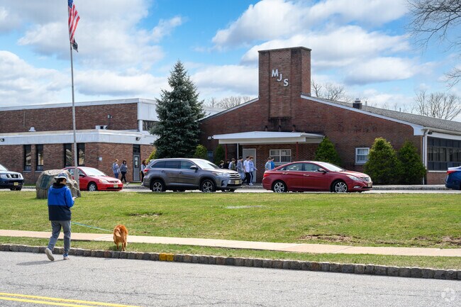 Memorial Junior High School is part of the Hanover school district with 471 students.