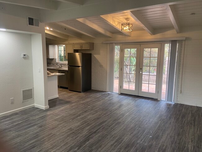 421- 425 N Olsen, Tucson, AZ 85719 - photo 3