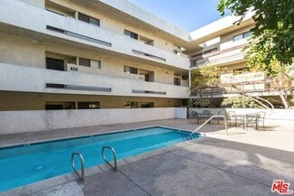 729 S Hobart Blvd, Los Angeles, CA 90005