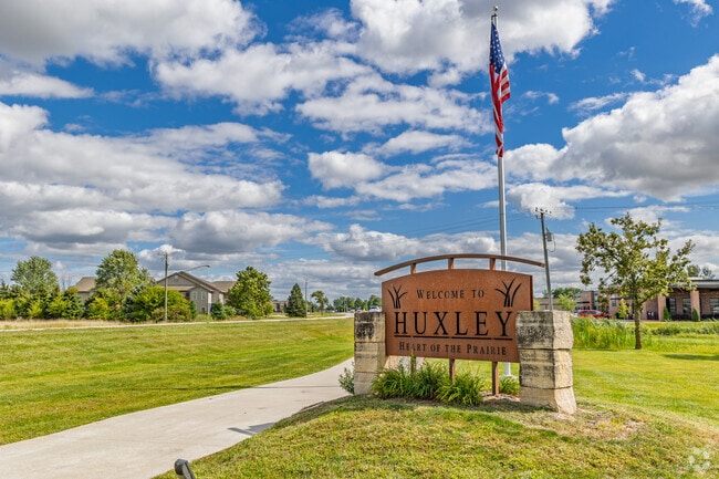 Huxley likes to refer to itself as the Heart of the Prairie, a title it thoroughly embodies.