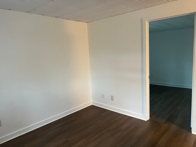 18 First St unit Apartment 4, Berwick, ME 03901 - photo 7