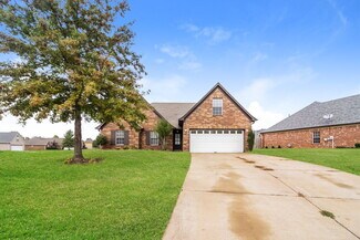 6776 Anna May Dr, Walls, MS 38680