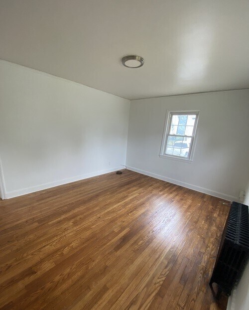 2A George St unit 1st Floor, Glen Cove, NY 11542 - photo 7