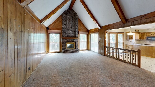 8003 Mullen Rd, Lenexa, KS 66215 - photo 2