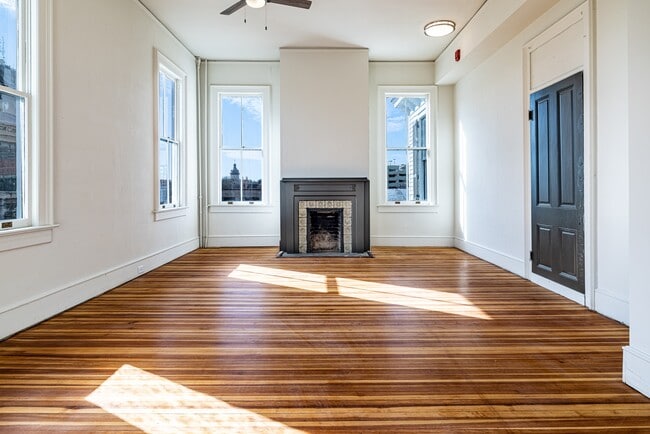 1527 Gervais St, Columbia, SC 29201 - photo 5