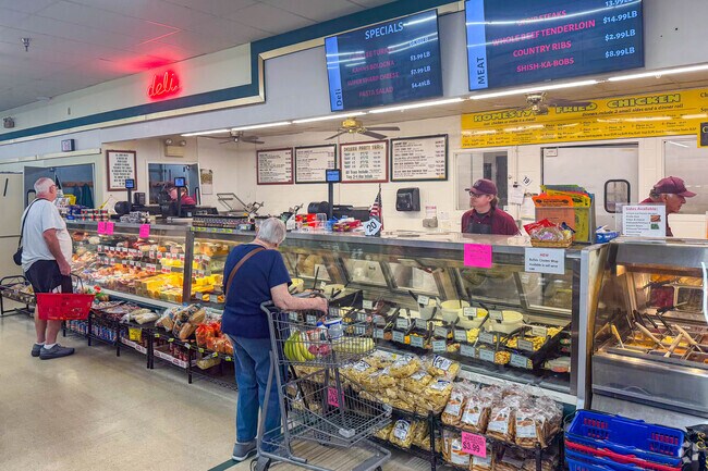 Hatting’s Supermarket is an old-fashioned grocery store with produce in Cotillion Village.
