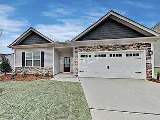 160 Legacy Dr, Youngsville, NC 27596