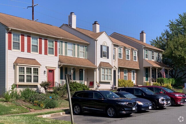 Townhomes are another popular option in Bull Run-Fairfax.