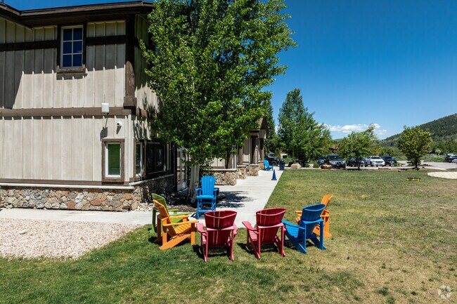 The Winter Sports School educates 9th-12th graders.