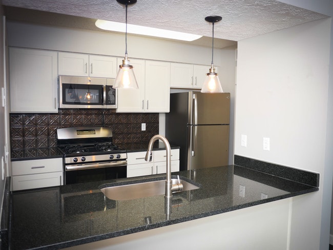 The Vanguard of Polaris, Westerville, OH 43081 - photo 3