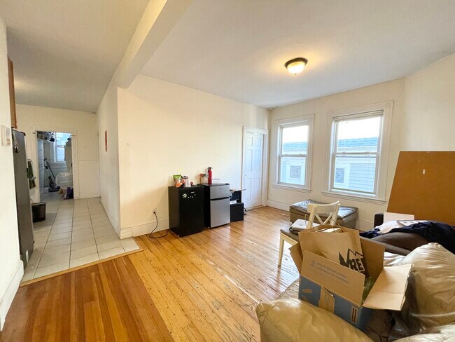 15 Sachem St unit 3T, Roxbury Crossing, MA 02120 - photo 4