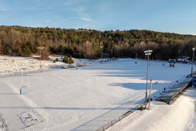 Wahconah Regional High School is located in Dalton, MA.