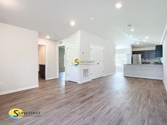 11057 Pendleton Ave, Englewood, FL 34224