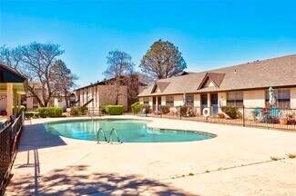 1817 E Lindsey St Unit 3, Norman, OK 73071