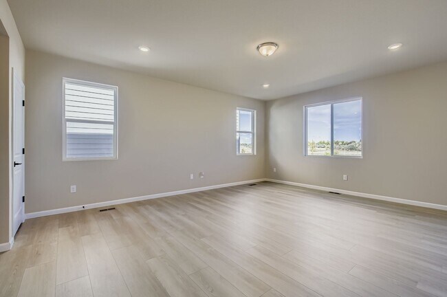 1826 Cord Grass Dr, Fort Collins, CO 80524 - photo 5