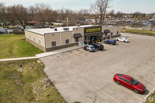 There are plenty of chain retail options in Southside Lima such as Dollar General.