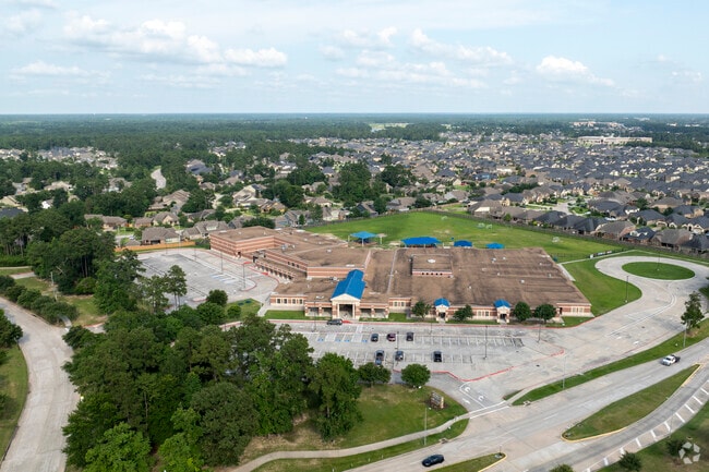 Birnham Woods Elementary in located in the family-friendly neighborhood of Legends Ranch.